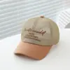 Gorra de Malla Yiwu con Bordado de Letras de Bloques de Color Lindos, Gorra de Béisbol Transpirable para Niños y Niñas, Elegante Gorra Deportiva con Visera Solar