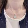 Artículos Pesados Diseño Pequeño Sentido de Celebridad Estilo de Celebridad Lujo Ventilador Pequeño para el Hogar Falda Pequeña Collar de Clavícula con Diamantes Completos para Mujer Simple Europeo y Americano Lujo Ligero