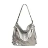 Bolsa de grande capacidade feminina nova simples moda bolsa de ombro transversal bolsa tote versátil bolsa plissada para trabalho e dia a dia feminina