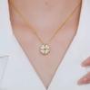 Collar de fritilaria de trébol de la suerte diseño de nicho femenino cadena de clavícula de amor estilo TikTok dos formas de llevar para novia