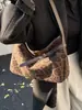 Moda Europeia e Americana Tendência Estampa de Leopardo Bolsa de Ombro Único Transversal Bolsa de Braço Retro Menina Popular Couro Camurça de Alta Qualidade para o Dia a Dia Mulheres