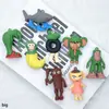 Llavero de caja sorpresa con figura de "Shan Hai Jing" extranjero, colgante pequeño de llavero "Shan Hai Jing" transfronterizo, figura de palo tridimensional de goma blanda