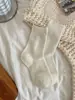 Meias de Lã Femininas para Outono e Inverno, Meias Slouch de Cor Sólida, Meias Longas Simples e Versáteis, Meias Zhujie, Meias Femininas de Cano Médio Atacado