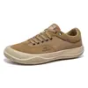 Sapatos casuais masculinos de tecido respirável para uso externo, novos sapatos masculinos de sola grossa antiderrapantes para primavera e outono, para trabalho, deslocamento e esportes
