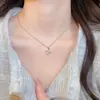 Collar de Zirconia con Lazo y Perlas Transfronterizo Europeo y Americano, Cadena para Suéter de Estilo de Lujo Ligero de Nicho, Accesorio Exquisito y de Moda