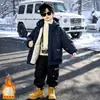 2423 Chaqueta Cortavientos Forrada de Felpa para Niños Ropa de Abrigo Otoño Invierno Ropa Acolchada para Niños 2026 Nueva Parka Elegante para Bebé
