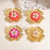 Acero Inoxidable Tejido a Mano Personalizado Colgante Dulce Flor Perla Accesorios para Joyería DIY Pendientes