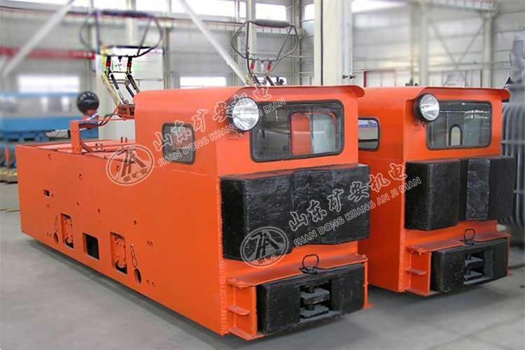 20T架线式工矿电机车1.jpg