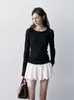Top de Malha de Lã Simples Ajustado com Gola U e Manga Longa para Mulheres 2026 Início do Outono Nova Roupa Feminina Estilo Coreano Top 25788