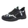 Sapatos Masculinos Primavera 2026 Novos Sapatos Esportivos de Exterior para Primavera e Outono Sapatos Casuais Retrô Masculinos Sapatos Estilo Workwear Atacado Transfronteiriço