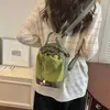 2026 Verano Nuevo Esquema de Colores de Moda Simple Casual Versátil Mochila Ligera para Senderismo al Aire Libre Viajes Hombro Único/Doble Cruzada