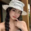 Sombrero de pescador plisado de lunares al por mayor de fábrica para mujer, sombrero de cubo delgado de verano para protección solar, sombrero de sol plisado de lunares