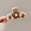 Atmósfera de Otoño e Invierno Pinza para el Cabello de Tamaño Mediano Elegante Versátil para la Parte Posterior de la Cabeza Recogido Pinza de Tiburón Alta Apariencia Pinza de Garra de Felpa Accesorios para el Cabello