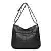 Bolso de mujer exclusivo transfronterizo 2026 nuevo bolso cruzado de moda versión coreana bolso pequeño de cuero suave bolso de hombro de moda para mujer bolso de mamá