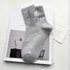 Calcetines Zhuji Calcetines de Media Pantorrilla para Mujer Bordado con Patrón Personalizado Calcetines de Algodón Color Macarrón para Mujer Fábrica de Origen Amazon Transfronterizo
