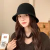 Serie Minimalista Otoño e Invierno Sombrero de Pescador de Punto Cálido y Elegante con Forma de Cúpula para Mujer Versátil