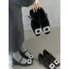 Sapatos de Salto Grosso Retro com Strass Sapatos Femininos Quentes Outono e Inverno Novos Versáteis Franceses Mary Jane Sapatos de Pelo