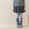 Zapatos y calcetines para niñas, con diseños de dibujos animados en 3D, detalles de lazo TK y un look dulce y moderno estilo coreano, perfectos para niños