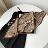 Lenço de Seda Liso Transfronteiriço Lenço de Seda Plissado Feminino 70cm Estilo Japonês e Coreano Estilo Fresco Lenço Estilo Lenço Lenço da Moda