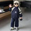Conjunto de Sudadera para Niños Otoño 2025 Nuevo Ropa Deportiva de Pantalones de Chándal Casual para Niños y Bebés Camisa Polo