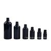 En stock, botella de esencia negra de 5 ml, botella con gotero de 10 ml, botella de cosméticos de 30 ml, botella de esencia de 50 ml y 100 ml.