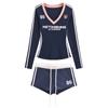 Camiseta de Manga Larga Estilo Americano Retro Hot Girl con Cuello en V y Estampado a Contraste para Mujer, Nuevo Traje Casual de Principios de Otoño con Shorts Deportivos Stretch