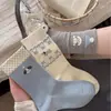 Calcetines Lindos de Cachorro Dachshund Azules, Grises y Blancos para Mujer, Calcetines Finos de Algodón Sin Costuras Hasta la Mitad de la Pantorrilla, Calcetines de Tela con Etiqueta Ins de Dibujos Animados Estilo Coreano de Moda