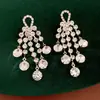 Pendientes de Borla Redondos Geométricos con Tachuelas de Diamante Aguja Plateada, Pendientes Retro Exquisitos Estilo Palacio, Pendientes de Lujo Ligero de Alta Gama al por Mayor