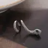 Diseño personalizado Clip de oreja de hueso con forma de serpiente Sin perforación para pendientes pendientes de textura de gas pendientes de clip estilo frío simple