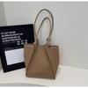 Bolso de Axila Nicho Trendy Transfronterizo para Mujer 2025 Nuevo Sentido de Alta Gama Bolso de Hombro Cruzado Retro Portátil Tipo Cubo