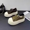 Zapatos de Lona Cabeza Grande para Mujer Otoño 2026 Nuevos Zapatos Blancos de Gamuza con Estampado de Leopardo Suela Gruesa Calzado Deportivo Casual Versátil de Moda