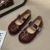 Sapatos Mary Jane Femininos Estilo Retro Francês com Laço Outono 2026 Novos Sapatos de Solado Baixo Baixo Corte Fecho Mágico Versáteis