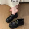 Mocassins de couro genuíno com sola grossa para mulheres, novo modelo 2026, confortáveis e não cansativos para o trajeto diário, estilo universitário JK sapatos pequenos de couro
