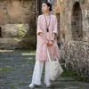 Nuevo top de algodón y lino estilo chino para mujer, colección 2026, con un diseño retro chino con botones decorativos, un estilo cheongsam modificado y un diseño de camisa larga