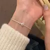 Pulseira Pingente de Amor em Metal de Alta Qualidade Design de Nicho Ins Feminino Simples Elegante Combina com Tudo Moda Pulseira de Primavera e Verão