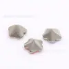 Zircón con forma de flor de ciruelo de cinco pétalos 7A con base chapada, zircón con forma de flor de ciruelo con base chapada, 3*3-10*10 mm, suministro directo del fabricante de gemas de Wuzhou