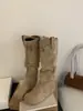 []Botas Longas de Cano Alto com Bico Redondo Aumento Interno de Altura 2026 Outono/Inverno Camurça Fosca Botas de Cavaleiro para Pessoas Baixas