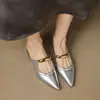 ¡Evangelio para pies anchos y gordos! No aprietes los pies ~ Primavera y verano 2025 nuevas zapatillas Muller de punta fina de tacón bajo talla grande