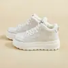 Zapatos de Mujer de Caña Alta 2026 Invierno Suela Gruesa Forro de Felpa Cuero Impermeable Engrosado Casual Moda Blancos Deportivos Casuales
