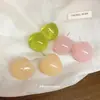 Pendientes Redondos de Resina Aguja Plateada, Frescos y de Moda, Versátiles para el Trabajo, Lujo Ligero, Sensación de Alta Gama, Diseño Único