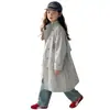 Gabardina para Niñas 2026 Nueva Colección Primavera y Otoño para Niñas Menudas, Gabardina Casual de Longitud Media de Corte Relajado Inspirada en Japón