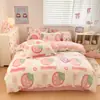Juego de Cuatro Piezas de Terciopelo de Copo de Nieve Invierno Engrosado Cálido Coral Fleece Doble Cara Polar Funda Nórdica 3D Tridimensional Dibujos Animados Leche Terciopelo Venta al por Mayor