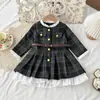 Novo Vestido Xadrez Feminino Estilo Coreano com Mangas de Renda para Outono, Vestido de Princesa Moderno para Crianças Pequenas