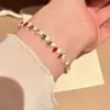 Pulseira de Cubos de Açúcar Irregulares Coloridos Arco-Íris Estilo Vogu Luxuoso - Joia Elegante e Estilosa
