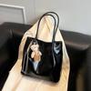 Bolsa Tote Feminina Externa Simples de Grande Capacidade Nova 2025 Versátil Bolsa Grande de Ombro Casual Simples