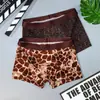 Roupa Íntima Masculina de Seda Gelada com Estampa de Leopardo Personalizada de Verão, Confortável e Macia, Boxer Ousado, Shorts Sexy de Quatro Cantos