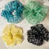 Elásticos para el pelo coloridos, elegantes y artísticos, scrunchies de malla floral de alta elasticidad, accesorios en stock para venta al por mayor