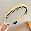 Diadema para Mujer, Adecuada para el Uso Diario, con un Toque de Lujo, Lujo Ligero, Específicamente para Lavarse la Cara, Diseño de Corona Alta, Versátil, No Tira del Cabello, Accesorio para el Cabello
