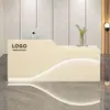 Mostrador de caja registradora pequeño mate para salón de belleza mesa de bar comercial simple moderna recepción de recepción de empresa