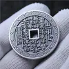 Collar Colgante de Moneda Antigua Hecha a Mano de Plata Pura con Patrón de Flor de Espíritu de Montaña de 30 mm